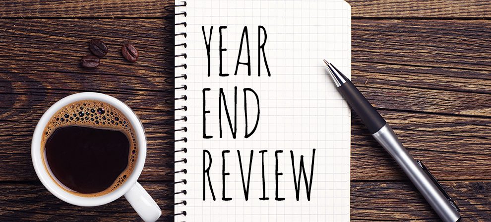 How to conduct an end-of-year performance review for your employees?